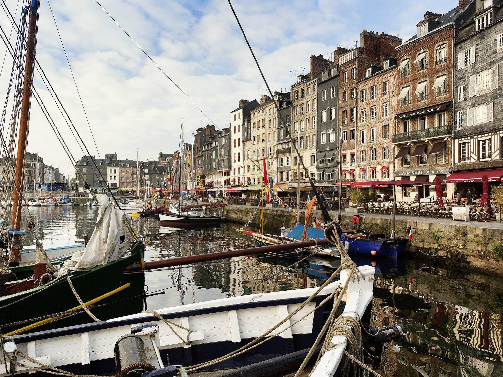 Ibis Honfleur Hotel Exterior photo