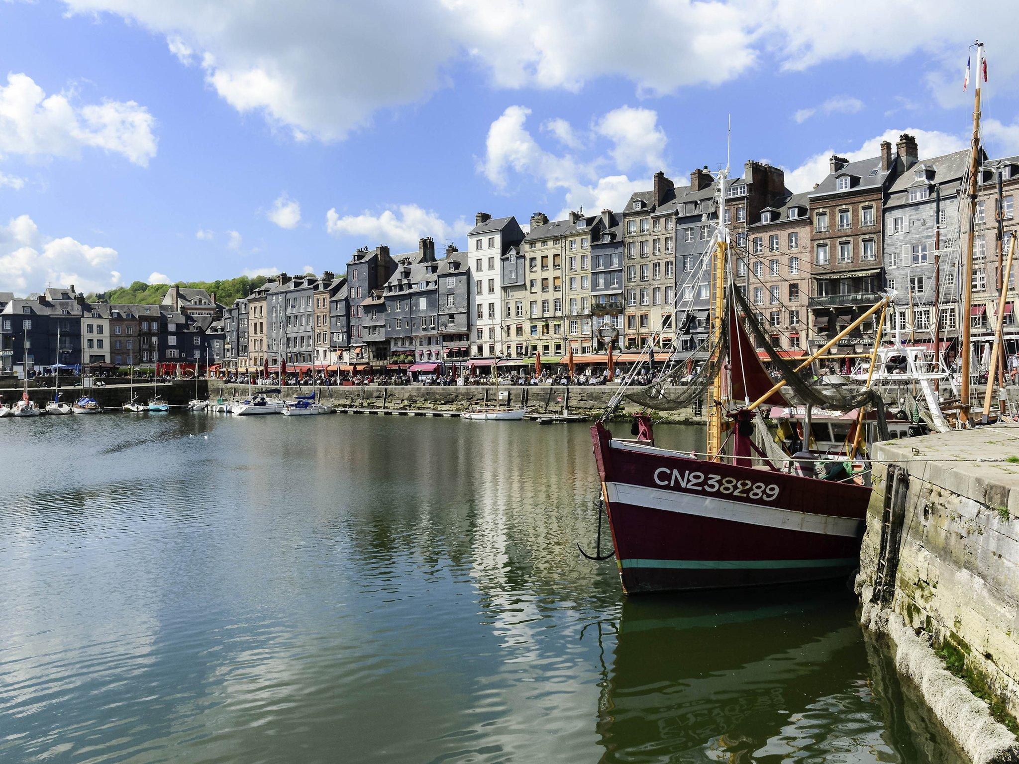 Ibis Honfleur Hotel Exterior photo